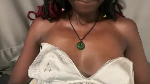 hailey_26 online show from November 2025 04:06:01 PM