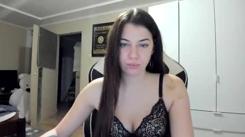 Sk     pe     Anya388109 online show from November 2025 05:22:01 PM