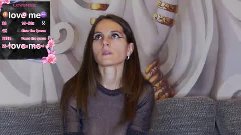 HaileyPeach online show from October 2025 05:03:01 PM