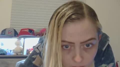 Hailey and d online show from February 2026 12:38:02 AM