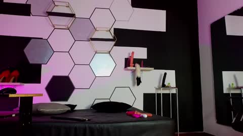 haileycat_ online show from January 2025 02:53:01 AM