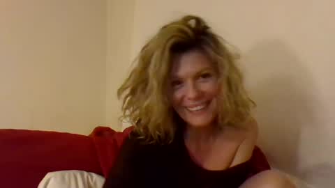 Hailey online show from February 2025 02:31:01 AM