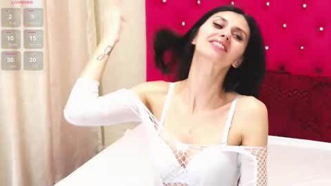 Hailey online show from February 2026 08:46:02 PM