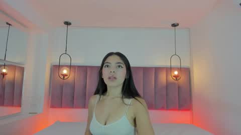 Snapshot of haily_b chatting on November 2025 07:45:01 PM Haily online show from November 2025 07:45:01 PM