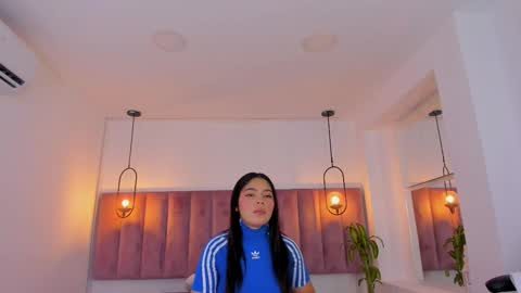 Haily online show from March 2026 07:53:01 PM