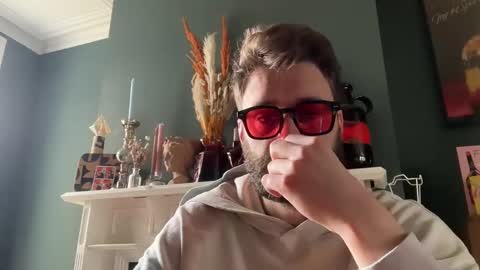 hairy_andhung online show from April 2026 12:28:01 PM