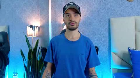 H A I R Y D I A M O N D online show from September 2025 12:10:02 PM