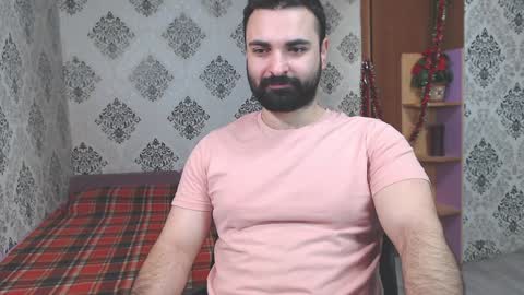 Hairy Tyler online show from January 2025 01:00:01 AM