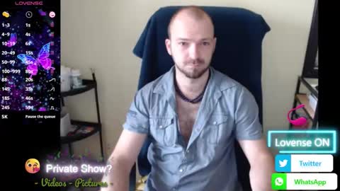 Snapshot of hairyass25yo chatting on June 2026 04:18:02 AM Puppy3 StockyDaddiesmusclebearsbeefybigmans online show from June 2026 04:18:02 AM