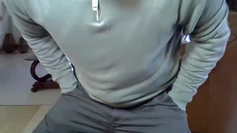 Snapshot of hairydaduncut chatting on January 2025 01:02:01 PM hairydaduncut online show from January 2025 01:02:01 PM