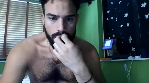 hairyholetop online show from December 2024 05:12:01 PM