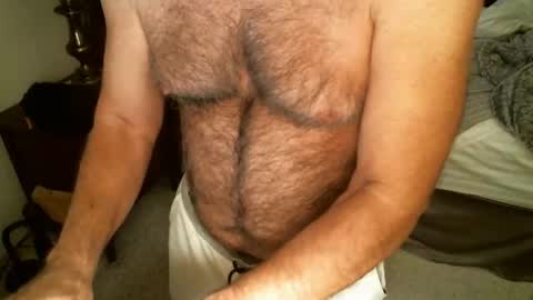 Hairy pecs online show from November 2025 01:33:02 AM