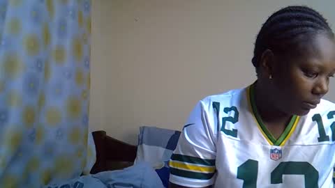 hairypussybigassy001 online show from December 2025 05:42:01 PM