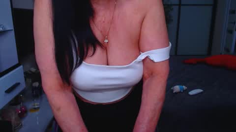 Monika online show from January 2026 09:13:02 AM