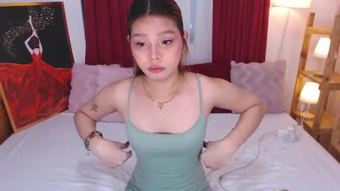 YOUR SIDECHIC HAILEY online show from January 2025 06:56:01 AM