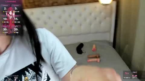 Haku Please help me with your thumbs up its important  online show from February 2025 11:45:01 PM