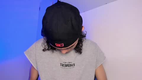 halan online show from February 2025 05:49:02 PM