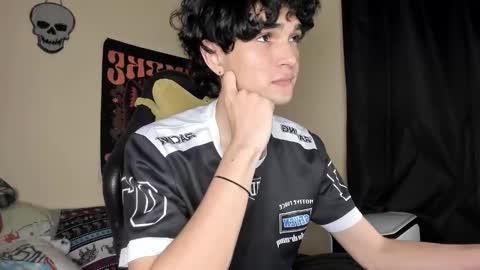 Snapshot of halan_jr chatting on February 2026 09:05:02 AM halan online show from February 2026 09:05:02 AM