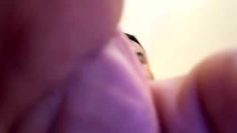 halebb online show from October 2025 08:20:02 PM