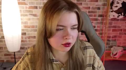 HaleySun online show from October 2025 01:23:01 PM