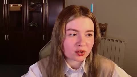 HaleySun online show from October 2025 09:17:04 AM