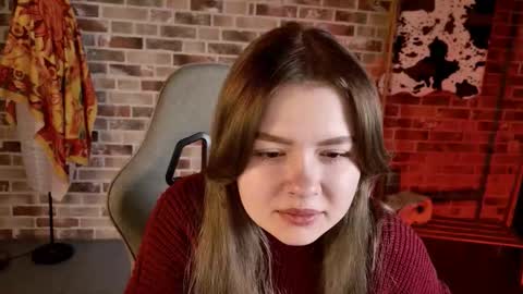 HaleySun online show from November 2025 09:11:02 AM