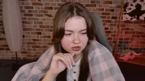 HaleySun online show from November 2025 01:55:02 PM