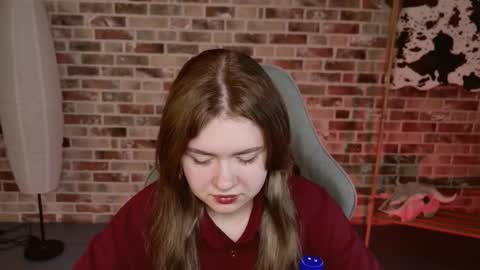 HaleySun online show from November 2025 01:09:02 PM