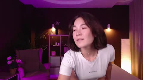 Snapshot of halle_berrry chatting on September 2025 02:07:02 PM Mary online show from September 2025 02:07:02 PM