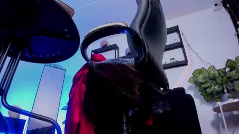 Snapshot of halley_ravenn chatting on June 2026 02:24:02 AM halley_ravenn online show from June 2026 02:24:02 AM