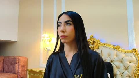 Hallie Stone online show from April 2026 12:13:01 PM