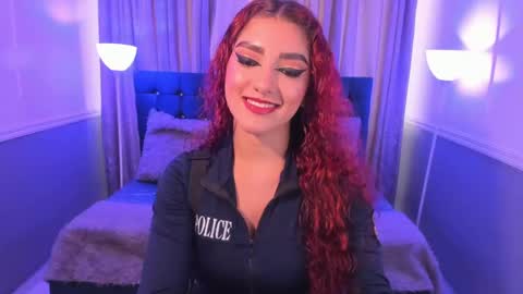 Halls Red online show from December 2024 08:17:01 PM