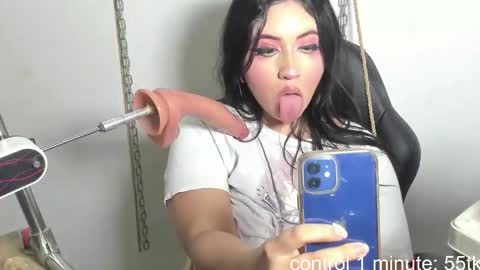 Hally  online show from November 2025 01:41:02 AM