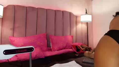  Hally Bans  online show from February 2025 03:25:02 PM