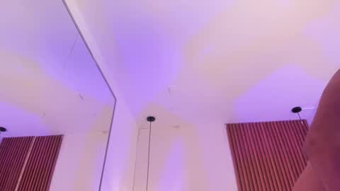 Snapshot of hamilton_1 chatting on November 2025 09:15:01 PM Hamilton online show from November 2025 09:15:01 PM