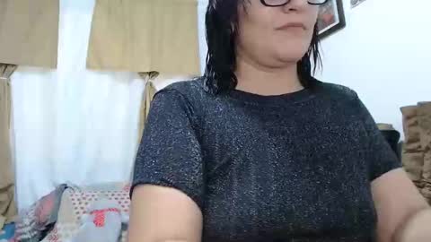 hammer9247 online show from October 2025 05:11:02 PM