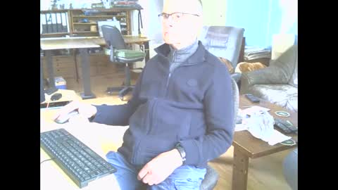 Snapshot of hamto65 chatting on December 2024 09:45:02 AM Prefer men 80 online show from December 2024 09:45:02 AM