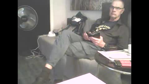 Snapshot of hamto65 chatting on January 2025 10:20:02 PM Prefer men 80 online show from January 2025 10:20:02 PM