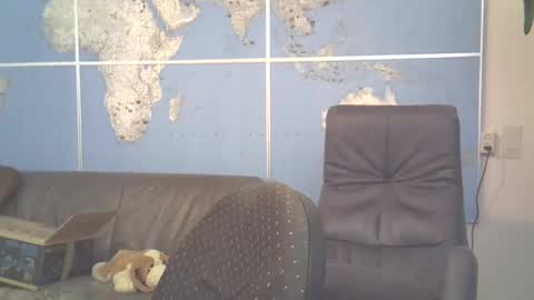 Snapshot of hamto65 chatting on November 2025 08:51:01 PM Prefer men 80 online show from November 2025 08:51:01 PM