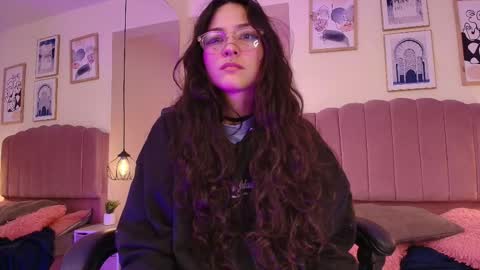 Snapshot of hanabie_ chatting on February 2026 03:10:02 AM hanabie_ online show from February 2026 03:10:02 AM