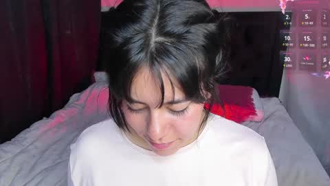 Hanah Montana Independent model online show from January 2025 02:41:01 PM