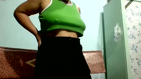 Snapshot of hanana_zz chatting on June 2026 10:08:01 PM hanana_zz online show from June 2026 10:08:01 PM