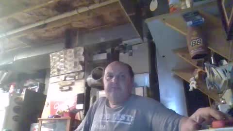 Snapshot of handiemanhere chatting on March 2026 02:33:02 AM naked man online show from March 2026 02:33:02 AM