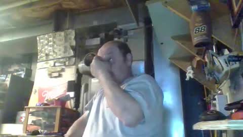 Snapshot of handiemanhere chatting on April 2026 01:36:02 AM naked man online show from April 2026 01:36:02 AM