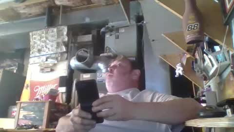 Snapshot of handiemanhere chatting on April 2026 08:25:02 PM naked man online show from April 2026 08:25:02 PM