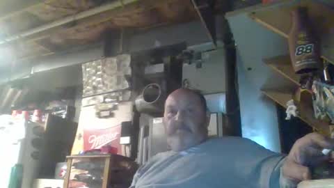 Snapshot of handiemanhere chatting on May 2026 12:15:01 AM naked man online show from May 2026 12:15:01 AM