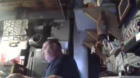 Snapshot of handiemanhere chatting on May 2026 02:39:02 AM naked man online show from May 2026 02:39:02 AM