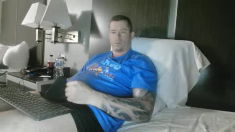 Hand of meat online show from January 2025 12:18:01 PM