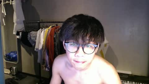 handsome_mannn online show from May 2026 09:22:01 PM