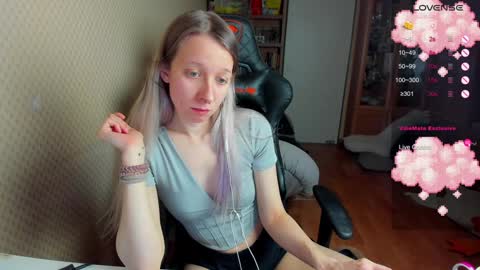 Mila online show from February 2025 08:58:01 PM